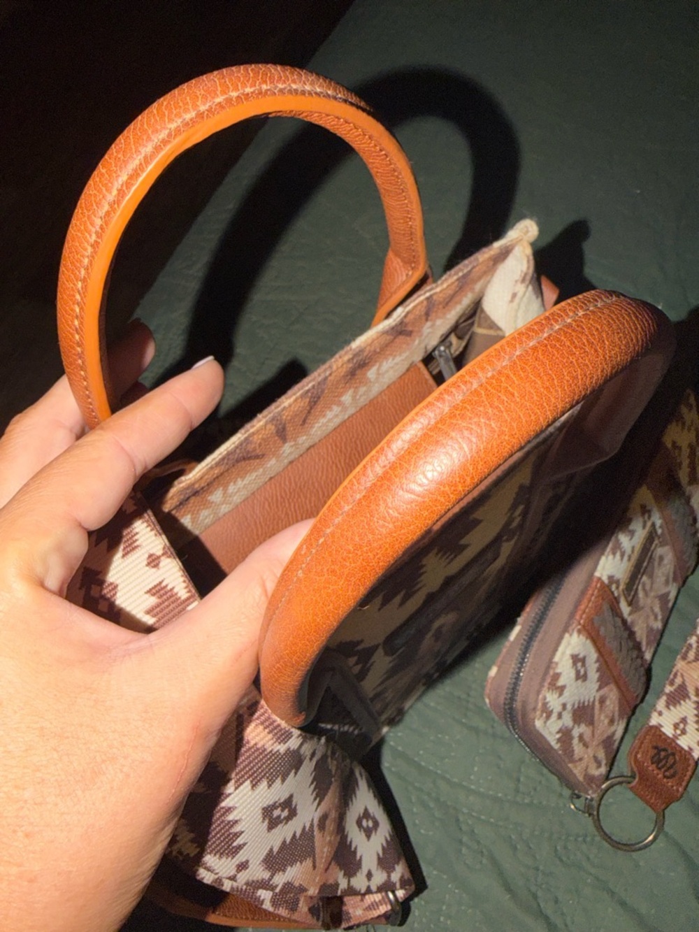 Wrangler Aztec Tote with Matching Wallet in Tan and Brown - Picture 2 of 9